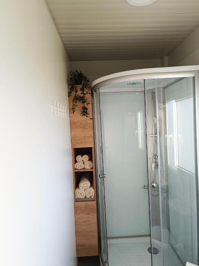 Mobile Home Vilmaris Pakostane Luaran gambar
